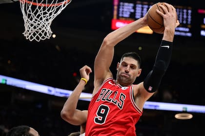 Nikola Vucevic, pivote de Chicago Bulls, que se enfrentará con Brooklyn Nets en la NBA.