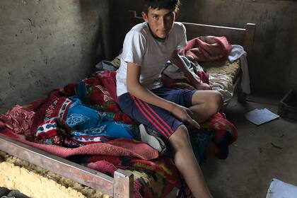 Nilo sueña con poder tener una cama para él solo