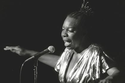 Nina Simone le puso voz y una personalidad propia a la canción “Feeling Good”, compuesta en 1965 por Anthony Newley y Leslie Bricusse 