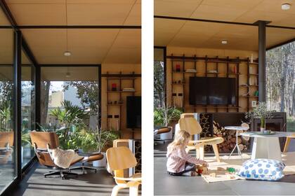La poltrona y la sillita 'plywood', dos clásicos de Eames, vienen de la casa anterior de los dueños. Mesa baja (números primos).