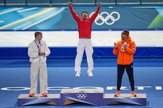 Ning Zhongyan sorprende a Jordan Stolz y corta su racha de oros en los 1.500 en Milán