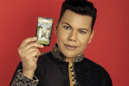 Niño Prodigio lanzó sus cartas para mostrar las predicciones de este viernes