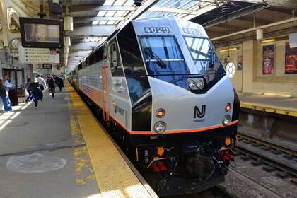 NJ TRANSIT implementó un descuento del 50% en pasajes de ida y vuelta para las personas afectadas por las obras de reparación en la I-80 (freedommoving)