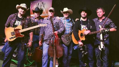 No Bull, en una de sus anteriores actuaciones en San Pedro