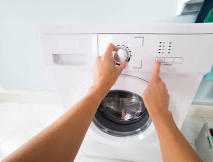 No debe ponerlas en la lavadora