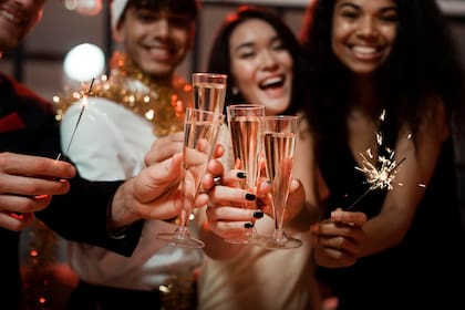 No digas comentarios desobligantes, no alientes el rumor y tené cuidado de los datos e información sobre la misma empresa