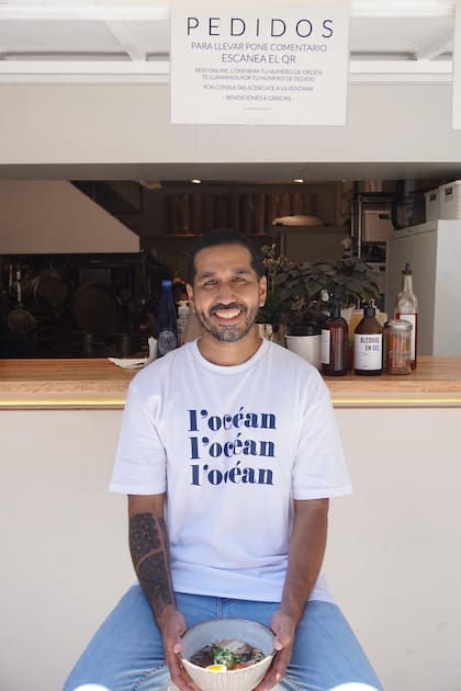 “No es algo común por el horario, pero una vez que lo prueban les parece espectacular", dice Roy Asato, creador de Orei