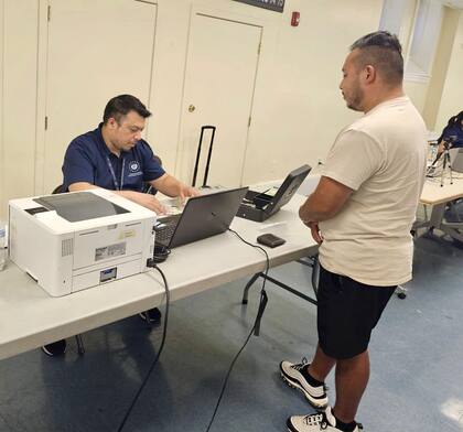 No es necesario sacar cita para el consulado móvil (FB ConsuladosESAenEEUU)