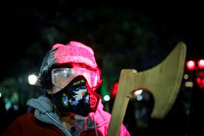 No faltaron las armas, de diversos tamaños y formas