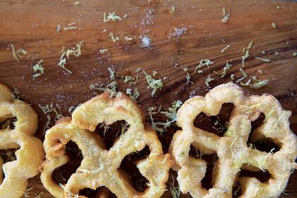 “No hay que dejar de cocinar porque falte algún ingrediente. Hay que saber cuáles se pueden reemplazar y con qué, nada más”.
