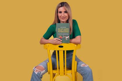 "No las llames chicas, llámalas futbolistas", el libro de la periodista Danae Boronat