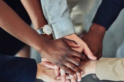 "No les preguntamos a las personas sobre su estado de ciudadanía para darles la comunión o para proporcionarles comida", dicen los pastores (Conferencia Nacional de Liderazgo Cristiano Hispano)