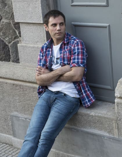 No me preocupa que me encasillen en un rol, dice Walter Quiroz