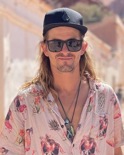 "No puedo pedir mejor compañía para todo esto". Así resumió Bautista su viaje al Norte junto a su flamante novia.