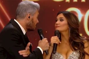 Pampita apuró a Marcelo Tinelli y Momi Giardina y hubo un silencio incómodo en el estudio del Bailando