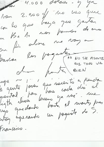 "No se asusten que todo va bien", escribió Minujín en una de las cartas dirigidas a sus padres