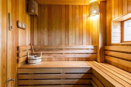 No se recomienda el uso del sauna a personas con patologías cardiovasculares