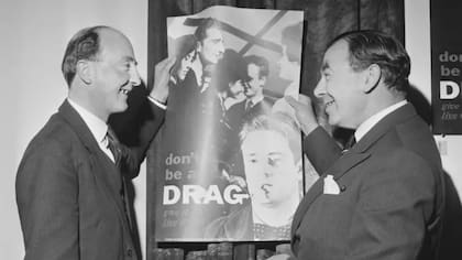 "No seas un pesado. ¡Déjalo, vive la vida!" fue una de las campañas antitabaco de la década de 1960 en Reino Unido