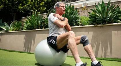 No solo el ejercicio aeróbico es positivo, también lo es el entrenamiento de fuerza y equilibrio, dice el doctor Eric Topol (en la foto)
