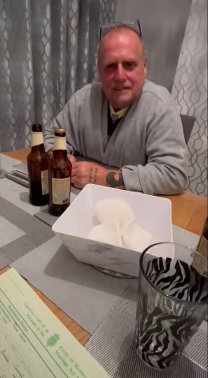 “No voy a empezar a cambiarlo. No sé qué diferencia haría”, relató el hombre.