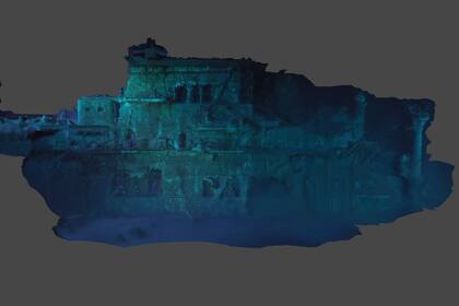 NOAA halló un auto intacto en el buque