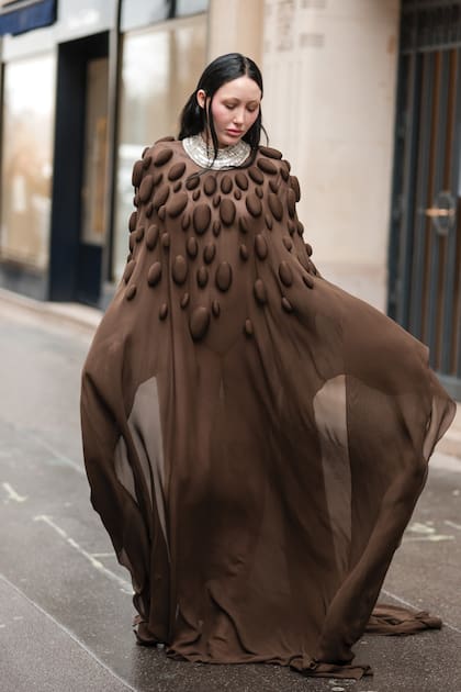 Noah Cyrus en un evento de moda, en París