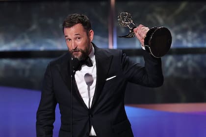 Noah Wyle ganó la categoría de mejor actor en una serie de drama por su trabajo en The Pitt