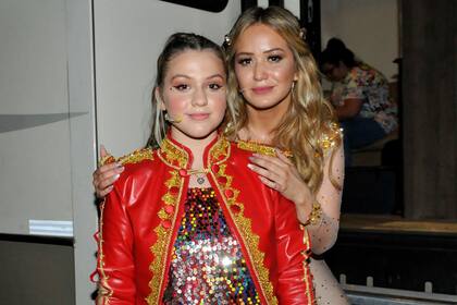 Sol, la hija que Karina tuvo con El Polaco, debutó sobre las tablas