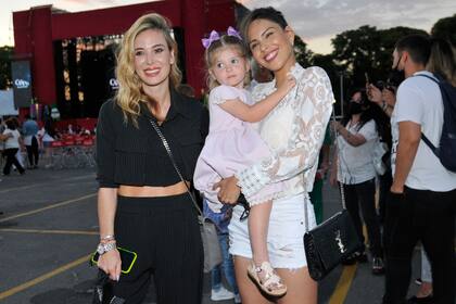 Jésica Cirio también dijo presente, junto a su hija Chloé y Barby Franco 