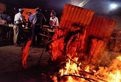 La Noche de los Almacenes, en Roque Perez