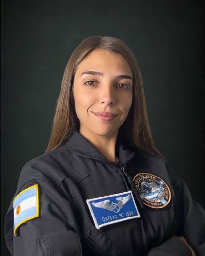 Noel de Castro soñó con este momento desde que es muy chica y gracias a su esfuerzo y un acuerdo con los organismos espaciales nacionales, será la primera argentina en el espacio