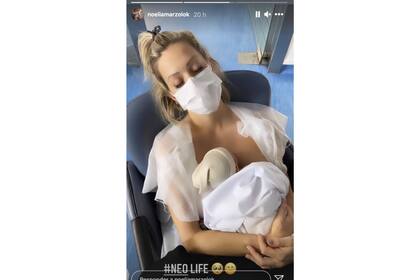 Noelia compartió la foto con su hijo en brazos en neonatología