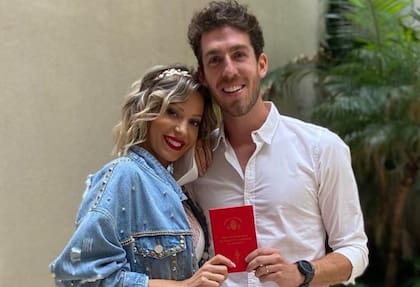 Noelia Marzol y Ramiro Arias se casaron en 2021. Juntos tienen dos hijos: Donatello y Alfonsina