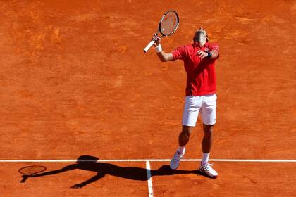 Nole tuvo un adiós temprano en Montecarlo