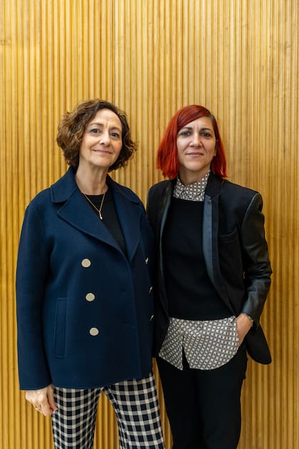 Nora Fisch, de Galería Nora Fisch, y Julia Converti