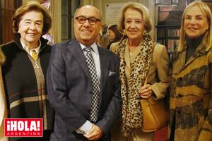 Nora M. de Sacerdote, Marcelo Nougués, María del Carmen Cerruti de Zorreguieta y María Mazzini.