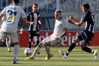 Boca encara la era pos Tevez con otros nombres pero con la misma falta de puntería