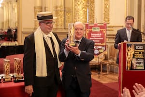 LA NACION recibió el premio Art Nouveau de Oro por promover y divulgar el turismo cultural
