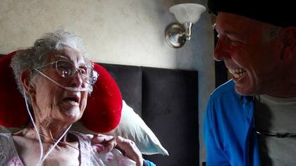 Norma junto a su hijo