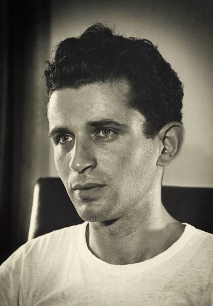 Norman Mailer tenía veinticinco años cuando publicó su primera novela, "Los desnudos y los muertos"