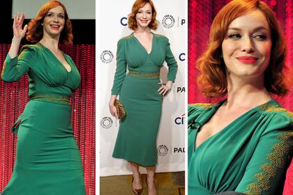 Nos encantó cómo le quedaba este vestido color verde esmeralda