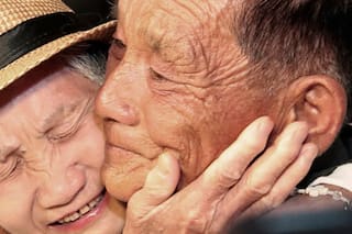 Abrazo y llanto: así se reunieron las familias coreanas separadas por la guerra