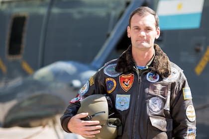 Nota Sea King. Capitán de Corbeta Braian Fenley, 40 años, oriundo de San Isidro, Buenos Aires. (foto: gentileza Fernando Acuña).