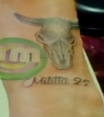 Daniel Osvaldo y el tatuaje con el nombre de Militta y el número 25
