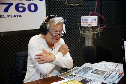 Noticias, música, conversación, un buen menú para el programa de los domingos que conduce en LU6 Radio Atlántica