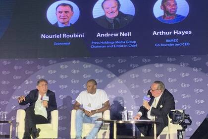 Nouriel Roubini y Arthur Hayes debatieron sobre criptomonedas en el Asia Blockchain Summit celebrado el 2 y 3 de julio en Taiwán