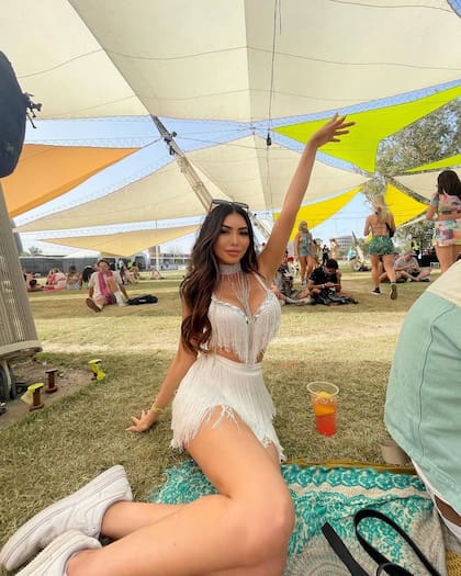 Nova-Joy Johnston, con más de 180 mil seguidores en redes sociales, asistió al festival de Coachella (Crédito: Instagram/novajoyjohnston