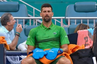 El último truco de Djokovic: los accesorios que usó en Miami para bajar la temperatura corporal (¡y ganó!)