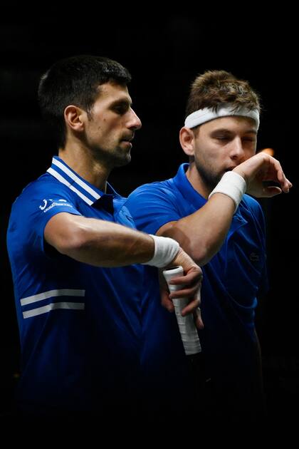 Novak Djokovic y Filip Krajinovic sabían que no eran los favoritos, pero tenían esperanza de vencer en el clásico a Croacia.