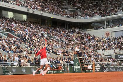 "¡Novak! ¡Novak! ¡Novak!", alentó el público a Djokovic, que se despidió de Roland Garros en las semifinales; ¿volverá a jugar el torneo?